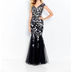 NEW CAMERON BLAKE tulle trumpet dress in black multi